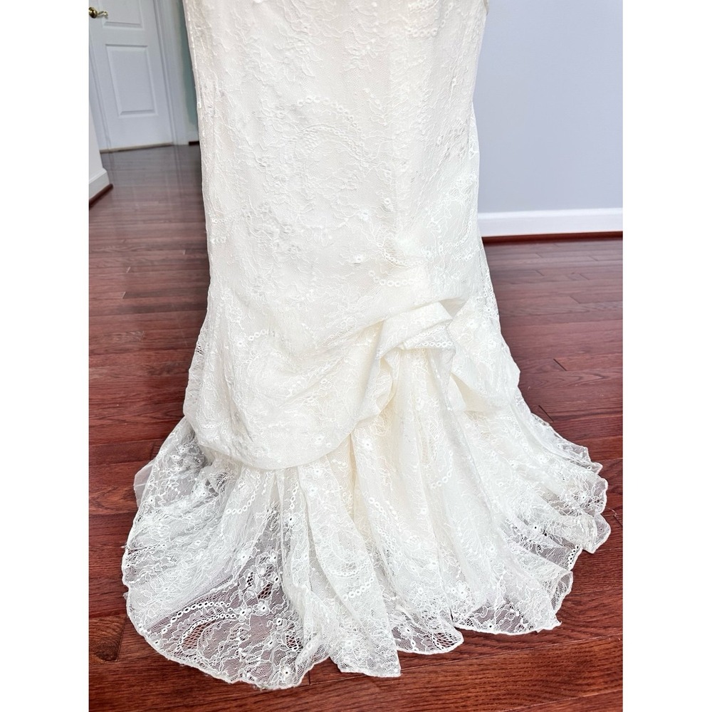 Vera Wang White Luxury Strapless Ruched Lace 3D Floral Pink Belt Wedding Dress - Picture 7 of 12